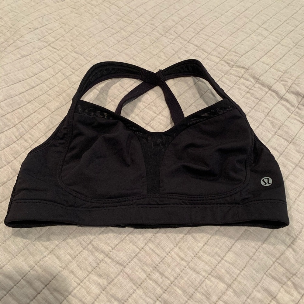 Lululemon Ta Ta Tamer Sports Bra